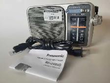 Panasonic RF2400D AM/FM Radio w/Cord/Manual (32070488)