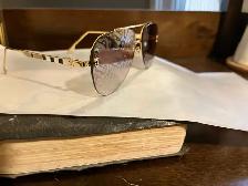 designer glasses - Photo 7