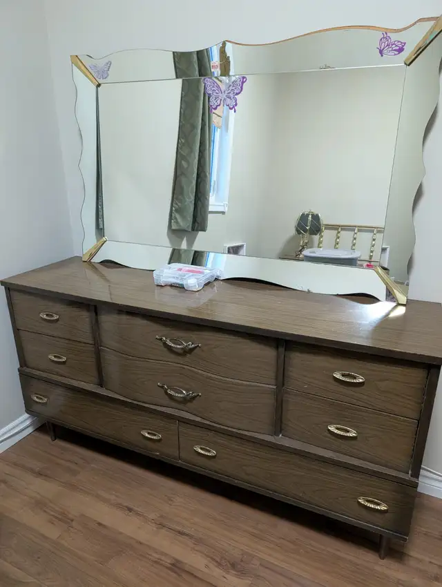 full size dresser