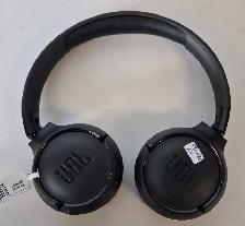 JBL On Ear Headphones Tune 520BT (32611279)