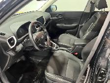 2024 Hyundai Venue Ultimate - Photo 6