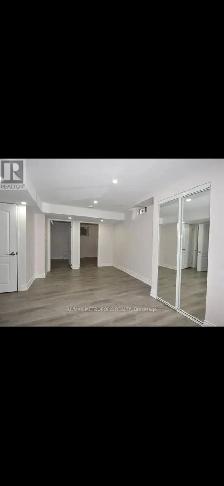 2 Bedroom Basement - Photo 4