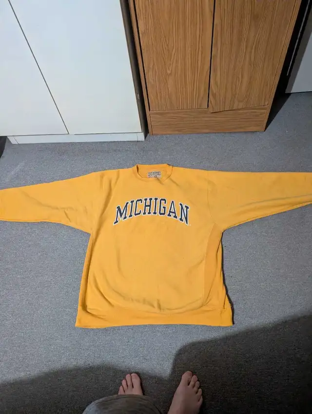 Steve and Barry's Michigan Sweatshirt