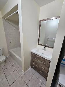 Beautiful 3-Bedroom Home for Rent in Ajax - Photo 6