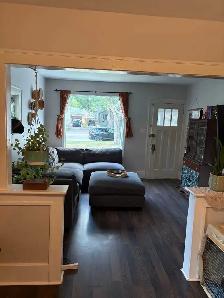 2 Bedroom Open Concept Character home for rent, HUGE FENCED YARD - Photo 4