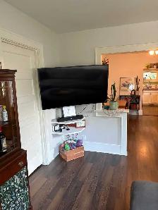 2 Bedroom Open Concept Character home for rent, HUGE FENCED YARD - Photo 5