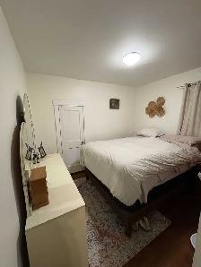 2 Bedroom Open Concept Character home for rent, HUGE FENCED YARD - Photo 8