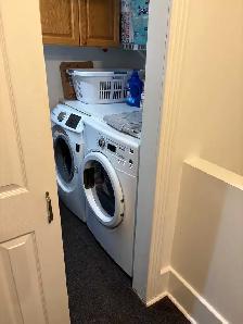 2 Bedroom Open Concept Character home for rent, HUGE FENCED YARD - Photo 9