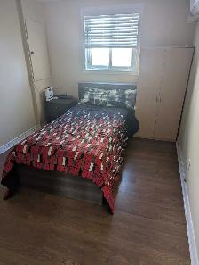 Main level of house for rent. - Photo 2