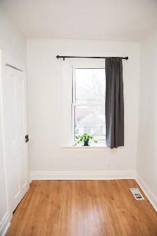 Bright, Spacious, Welcoming 4 Bedroom Home - Photo 15
