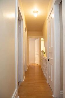 Bright, Spacious, Welcoming 4 Bedroom Home - Photo 20
