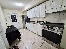 1 Bdrm Apt - StClair & Midland- 2 Mins from Scarb.Go-1540 ALL IN - Photo 3