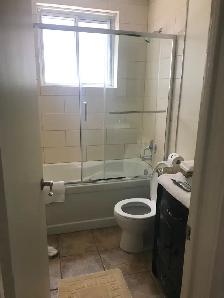 BREATHTAKING ONE BEDROOM APARTMENT 4 A PROFESSIONAL - Photo 9