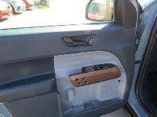 2023 Ford Maverick Lariat FX4 2.0L AWD Leather | CarPlay | Navi - Photo 18