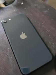 Apple iPhone SE 2nd Gen 64GB Black - Photo 4