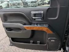 2017 Chevrolet Silverado 1500 6.2L - Photo 18