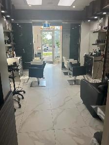 Hair Salon for Sale — 4.9★ Rated Turn-Key Business Richmond Hill - Photo 2