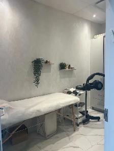 Hair Salon for Sale — 4.9★ Rated Turn-Key Business Richmond Hill - Photo 9