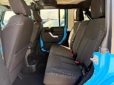 2017 JEEP WRANGLER UNLIMITED SAHARA - Photo 8