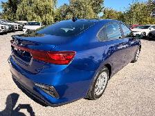 2021 KIA FORTE LX - Photo 6
