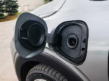 2027 Chevrolet Bolt LT- Heated/Cooled Seats - Photo 17