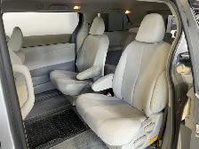 2012 Toyota Sienna CE - Photo 12