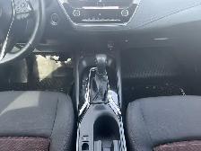 2025 Toyota Corolla SE SEDAN/NAVI APPLE CARPLAY/BACK UP CAM/SUNR - Photo 31