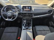2024 Nissan Rogue SV Moonroof - Photo 22