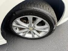 2014 Subaru Legacy 2.5i w/Limited &amp.amp. EyeSight Pkg 4dr Sdn - Photo 9