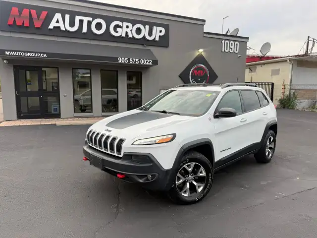 2016 Jeep Cherokee Trailhawk 4WD 4dr Trailhawk