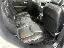 2016 Jeep Cherokee Trailhawk 4WD 4dr Trailhawk - Photo 20