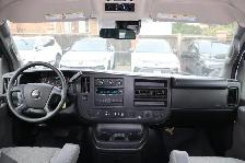2022 GMC Savana RWD 3500 155' LT - Photo 11