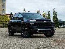 2027 Chevrolet Traverse Z71 - Photo 2