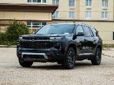 2027 Chevrolet Traverse Z71 - Photo 4