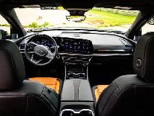 2027 Chevrolet Traverse Z71 - Photo 33
