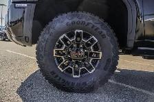 2026 GMC Sierra 2500HD AT4X - Photo 13