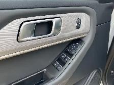 2026 Ford Explorer Active - Photo 5