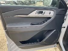 2026 Ford Explorer Active - Photo 6
