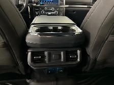 2024 Ford F-150 XLT 3.5 Eco boost Center console Big screen - Photo 9
