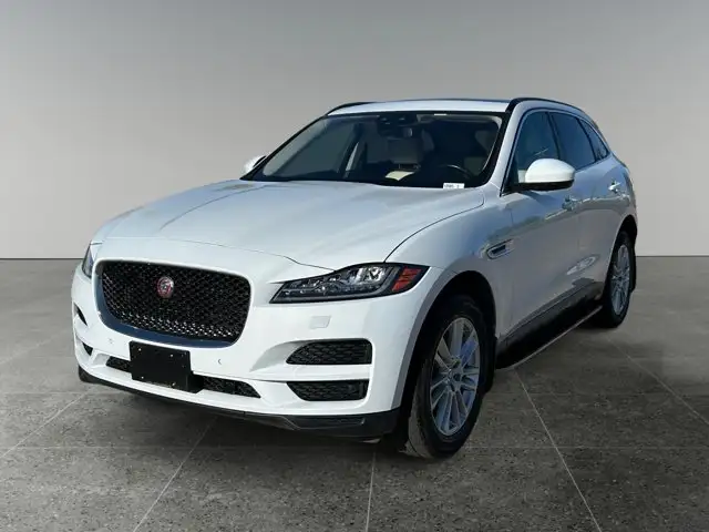 2017 Jaguar F-PACE 35t Prestige / AWD