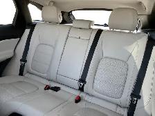 2017 Jaguar F-PACE 35t Prestige / AWD - Photo 34