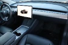 2022 Tesla Model 3 - Photo 11