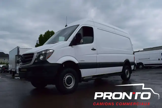 2016 Mercedes-Benz Sprinter 4X4 Diesel  144WB High Roof  3 P