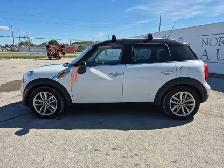 2012 MINI Cooper Countryman - Photo 8