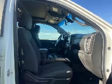 2019 Chevrolet Silverado 1500 RST Extended Cab 2.7L L4 | No Repo - Photo 18