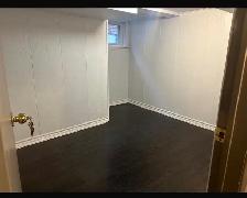 McMaster Female Student House Room for Rent (Short Term) - Photo 6