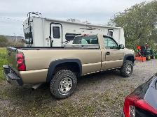 2005 Silverado 2500 HD - Photo 3
