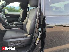 2025 Toyota Tundra SR SR 4X4 NO ACCIDENTS NEAR NEW FRONT BRAK... - Photo 6