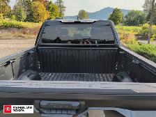 2025 Toyota Tundra SR SR 4X4 NO ACCIDENTS NEAR NEW FRONT BRAK... - Photo 13