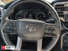2025 Toyota Tundra SR SR 4X4 NO ACCIDENTS NEAR NEW FRONT BRAK... - Photo 14